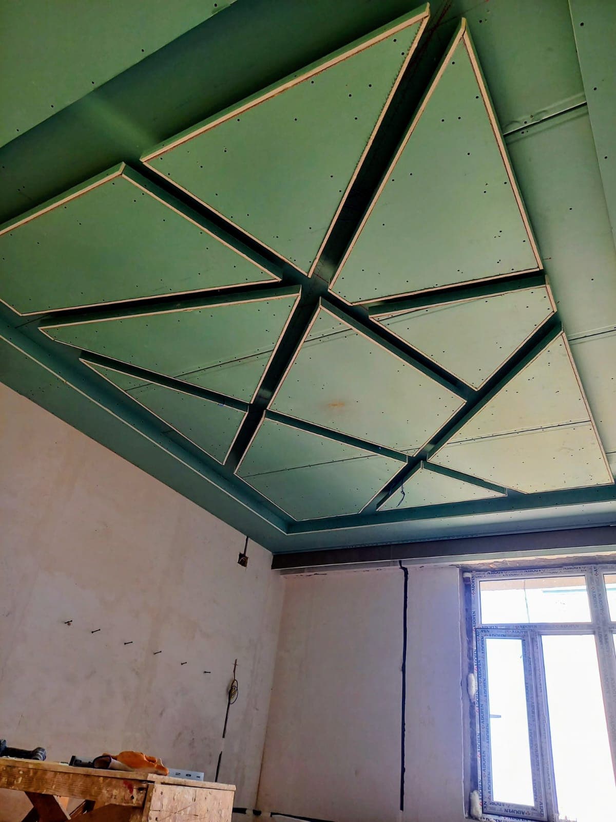 Gizli işıqlı tavan